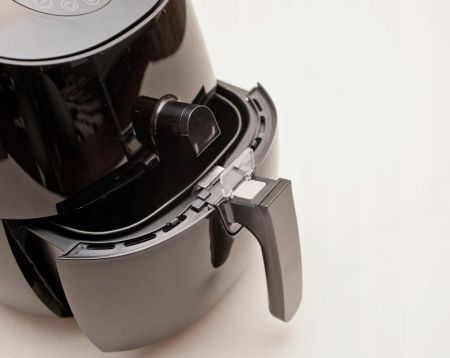 Фритюрниця Germin MAX-1700-W Black 496759 фото