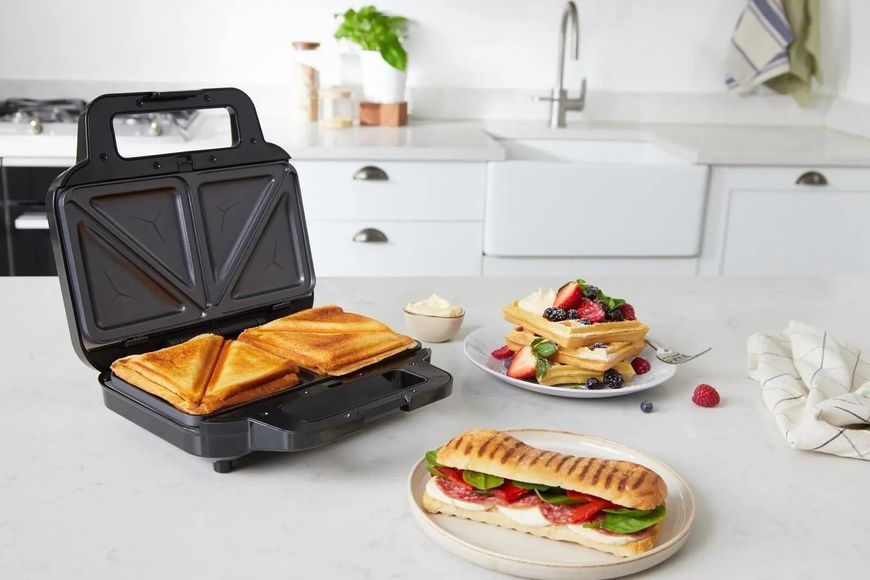 Вафельниця Breville VST098X Black 512593 фото